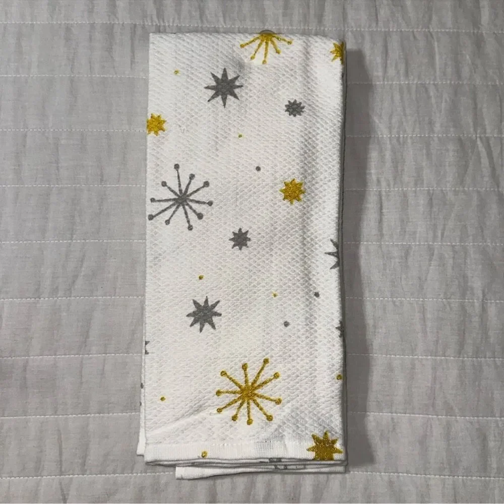 kate spade Christmas Star White Gold Silver Gray Cotton Kitchen 2 Towel Set